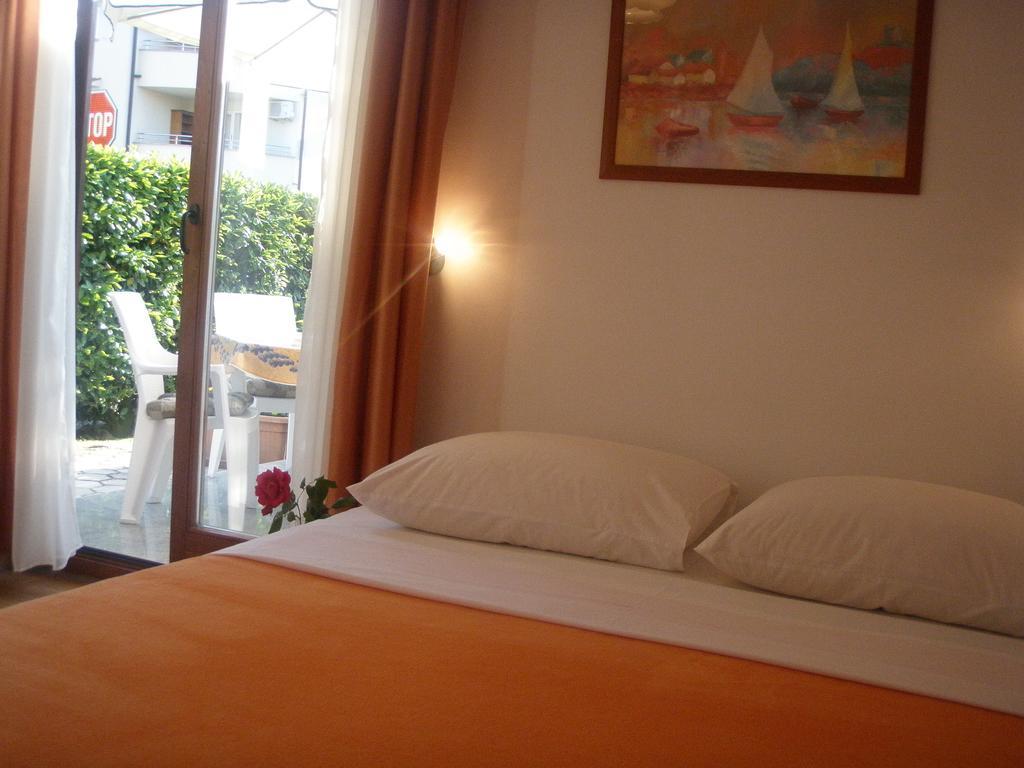 Apartments Barbara 포레치 외부 사진